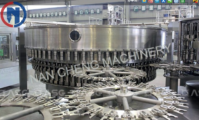 全自動灌裝機三合一機(型號:XGF60-60-15)