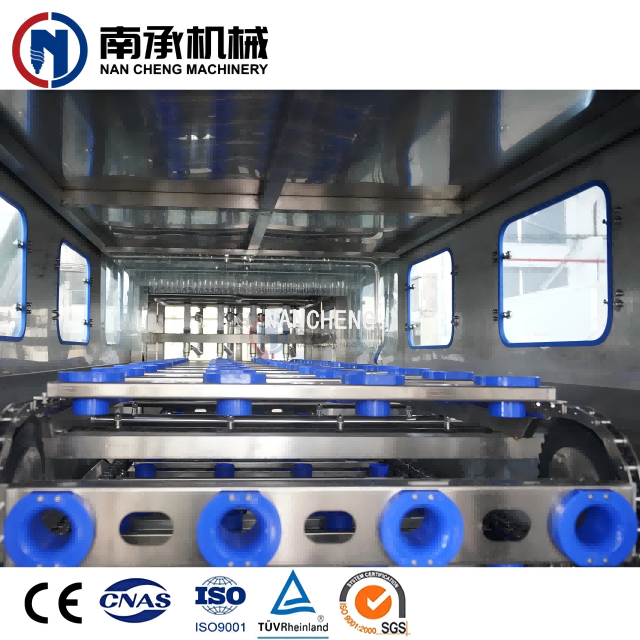 全自動5加侖桶水洗灌裝旋蓋三合一機(型號:QGF-600)