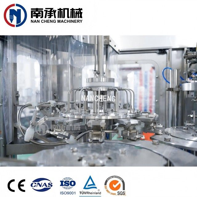 2000-30000瓶/小時全自動飲料/碳酸飲料/CSD清洗灌裝旋蓋三合一機(型號:DXGF12-12-5)